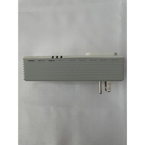 ZyXEL Set - 1 Powerline Pass-Thru Ethernet Adapter PLA-407 200Mbps & 1 - PLA-401 - Picture 7 of 10